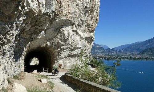 Primavera e la Strada Ponale